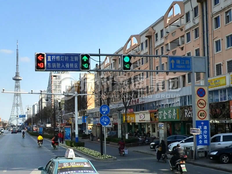XHDG-022，框架信號(hào)燈桿