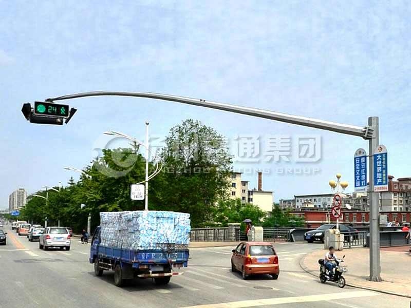 XHDG-048，吊籠式信號(hào)燈桿，吉林信號(hào)燈桿